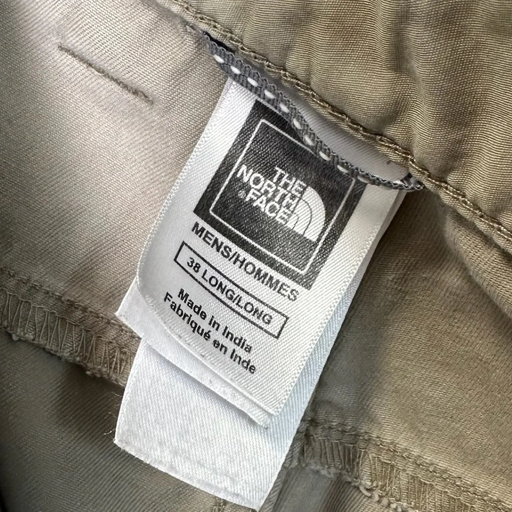 The North‎ Face Men's Cream Beige Khaki Tan Pants Casual Outdoor Workwear 38x30